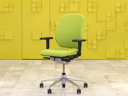 Офисное кресло для персонала на колесах Vitra Ткань Зелёный Швейцария_КПТЗ-301023