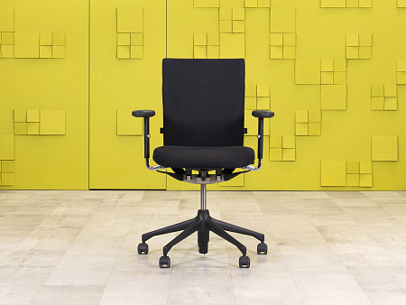 Офисное кресло для персонала на колесах ID Soft Vitra Ткань Чёрный Швеция_КПТЧ2-271123