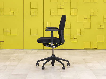 Офисное кресло для персонала на колесах ID Soft Vitra Ткань Чёрный Швеция_КПТЧ2-271123